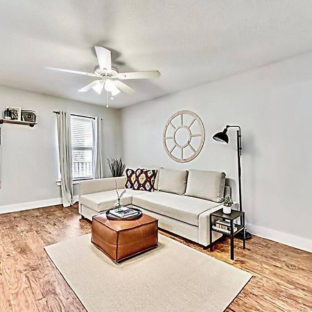 New - Near Deep Ellum + Downtown Dallas Flat Экстерьер фото