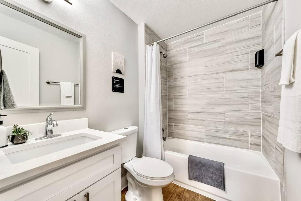 New - Near Deep Ellum + Downtown Dallas Flat Экстерьер фото
